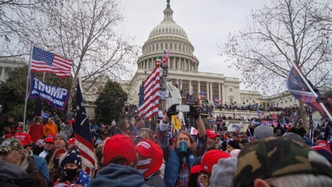Midterm Clock Shapes Washington Choices With Weeks to Go
